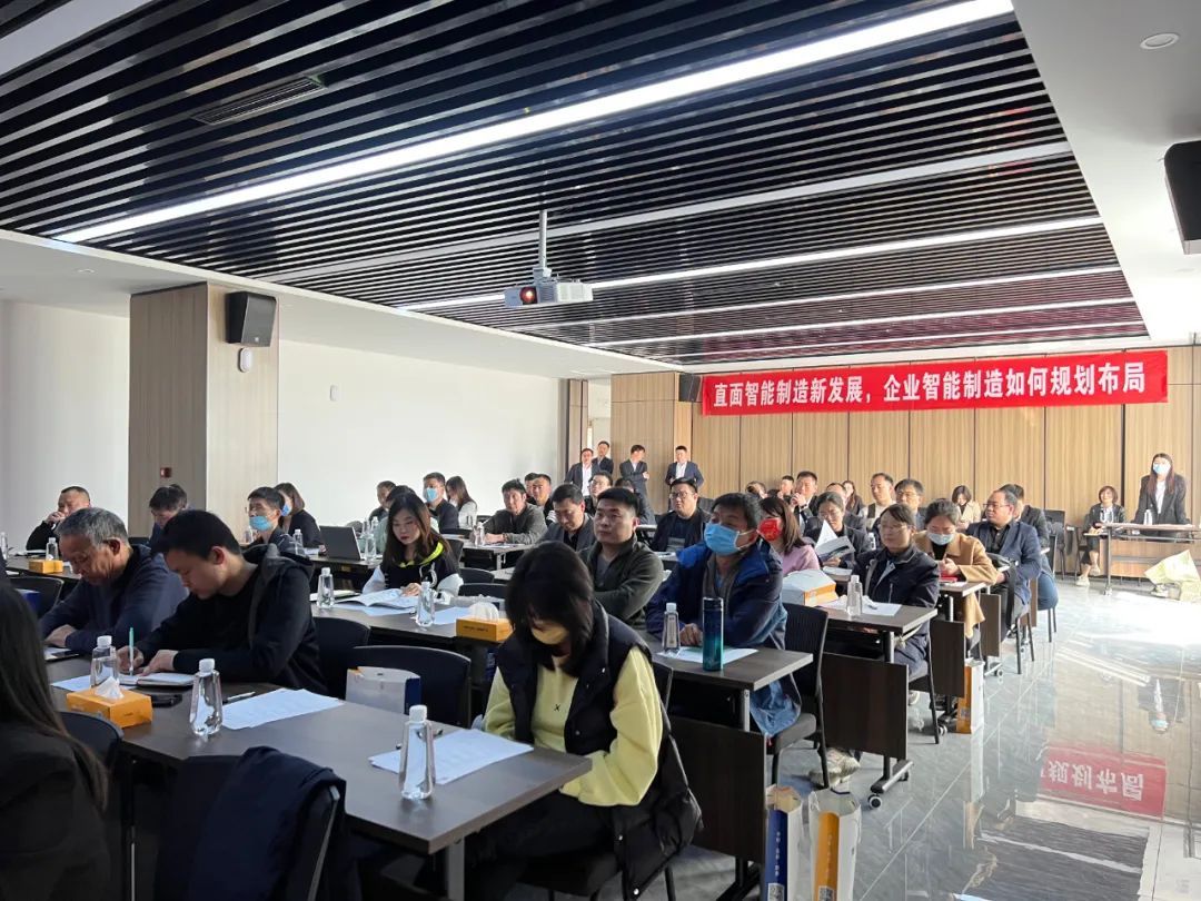 922c59d54754e6e7a41d07904d7fb276.jpg 922c59d54754e6e7a41d07904d7fb276.jpg