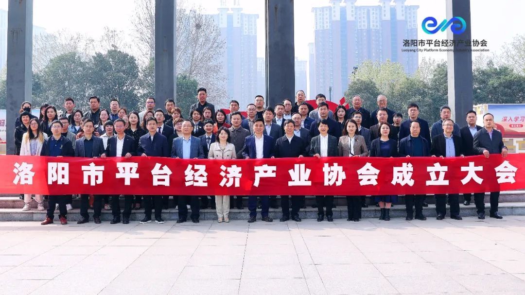 8e7f02ad1b1dea17fcdfb3fccc9b2115.jpg 8e7f02ad1b1dea17fcdfb3fccc9b2115.jpg