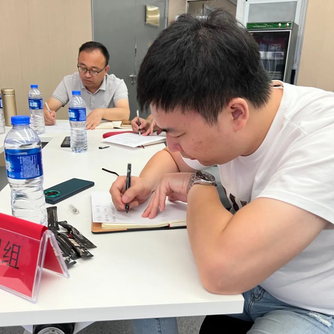 636de7a5f94cea34d7a9a8ffdce0f3ee.jpg 636de7a5f94cea34d7a9a8ffdce0f3ee.jpg